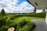 Eleganz & Stil: luxuriöse Villa in bester Lage mit Spa- Bereich und traumhafter Aussicht